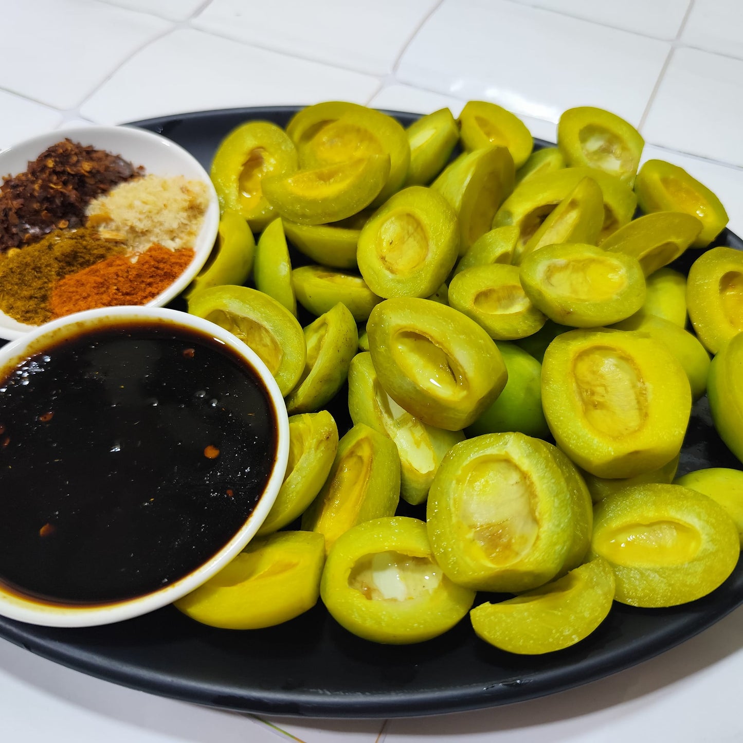 ဇလပ်ဖြူဖြူ မရမ်းကြွပ်ယိုသုပ် 240g (Zalat Phyu Phyu Marian Salad)