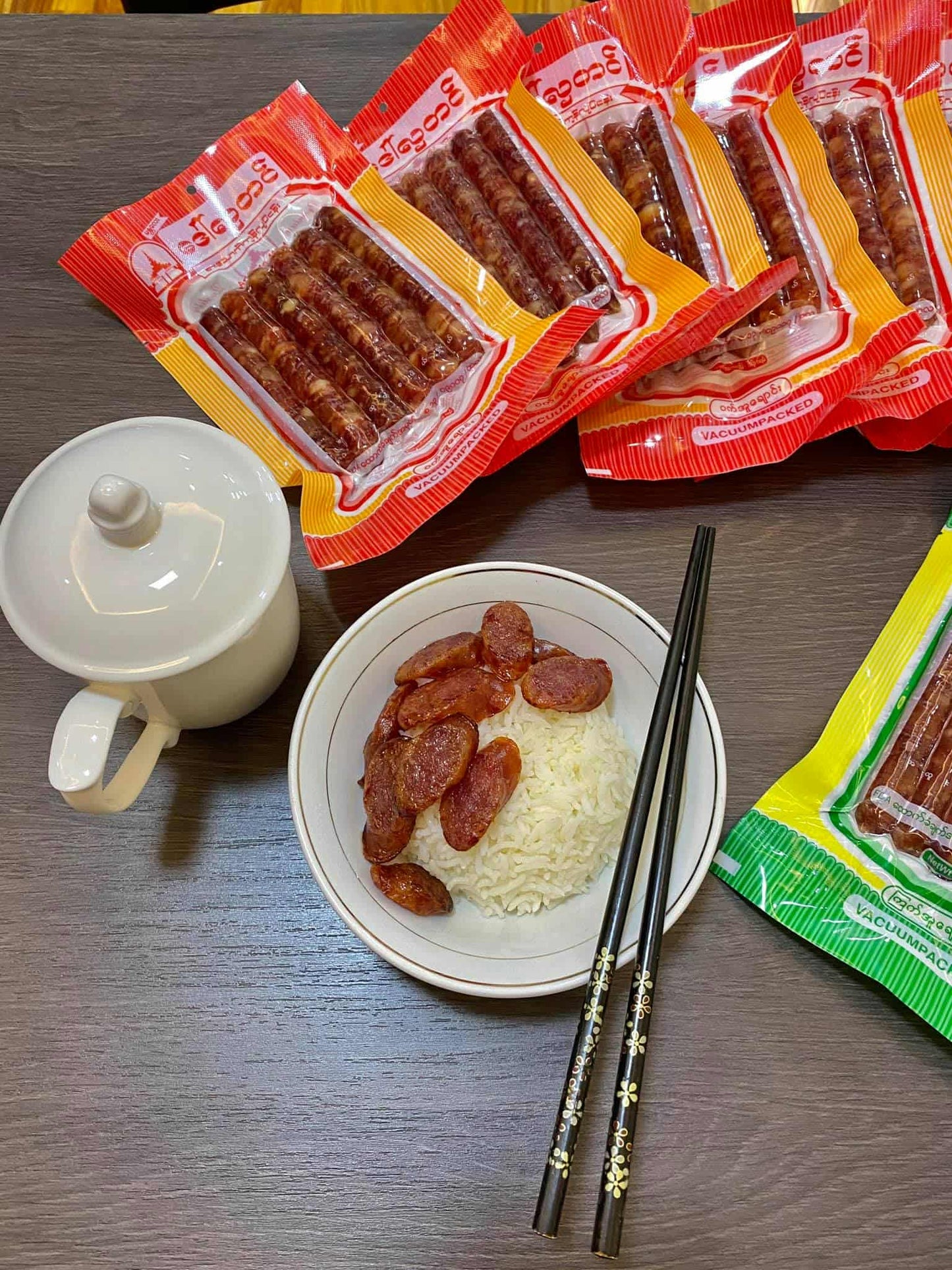 ဒေါ်လှတင် ဝက်အူချောင်း (400g)