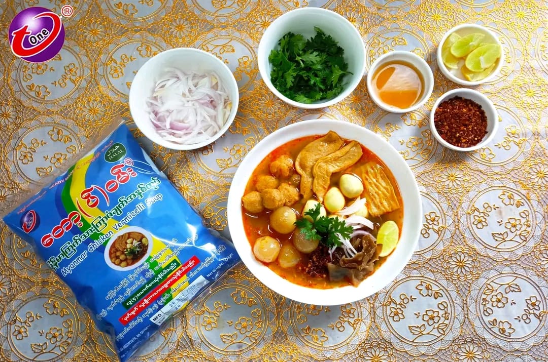 Top One ကြာဇံချက် အနှစ်ထုပ် (Top One Chicken Vermicelli Soup)