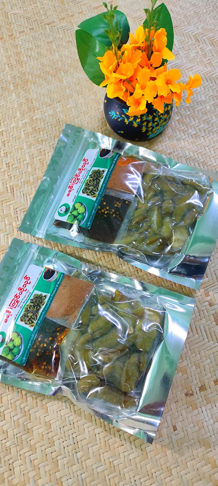 ဇလပ်ဖြူဖြူ မရမ်းကြွပ်ယိုသုပ် 240g (Zalat Phyu Phyu Marian Salad)