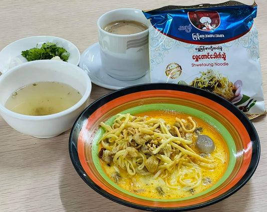 သဥ္ဇာ ရွှေတောင်ခေါက်ဆွဲ (Thinzar Shwetaung Noodle)