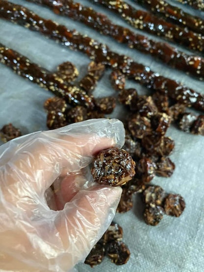 တို့ဝေါသူ အုန်းပီကေ (Doet Waw Thu Coconut Candy)