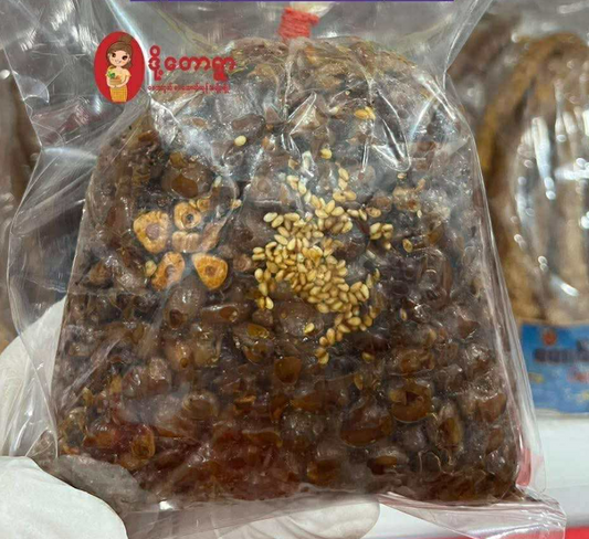 ဒေါ်ခင်၀ေ ရေဦးပဲရေပွကြော် (Daw Khin Wai Yay Oo Fried Beans)