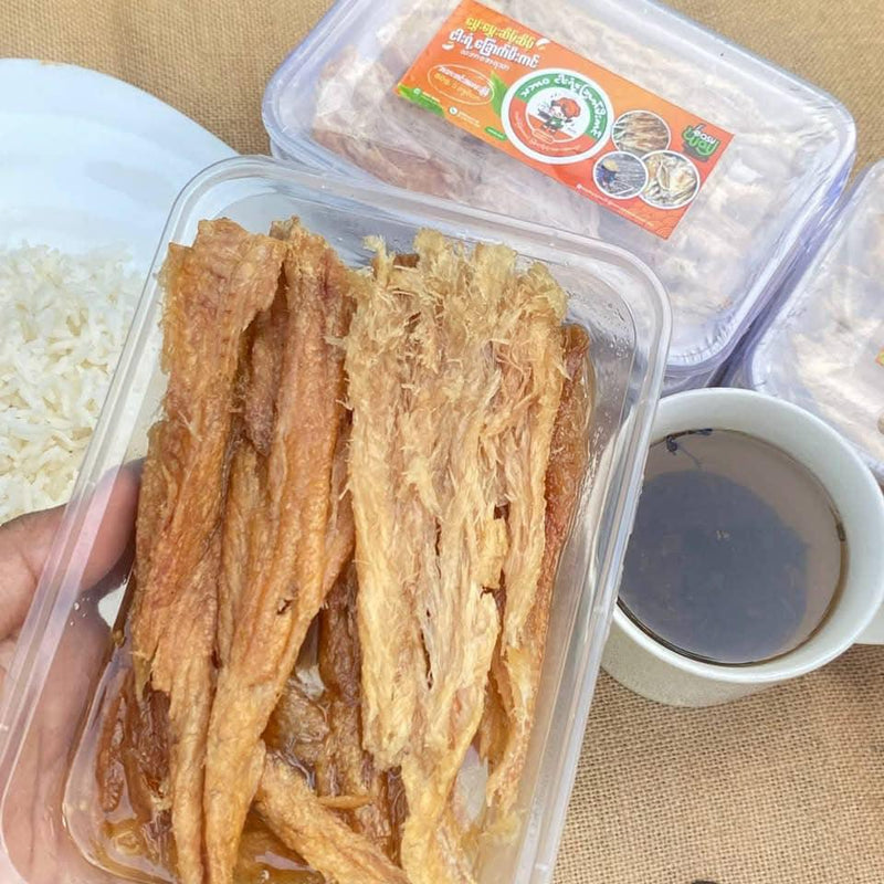 Easy Way by Noodi ငါးရံ့ခြောက်အသားချည်းမီးဖုတ် ဘူးအပြည့် 80g (Easy Way by Noodi Grilled Dried Snakehead Fish) - Easy Bites