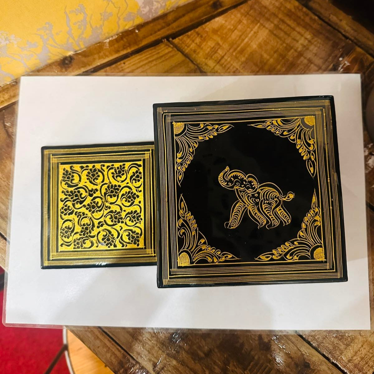 ယွန်းရွှေ အပူခဲပြား (လေးထောင့်)